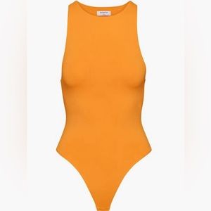 Babaton - 90’s Contour